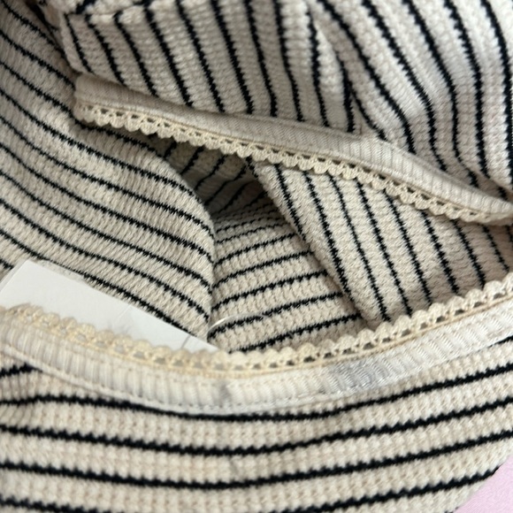 Atelier Crop Top - Picture 6 of 7